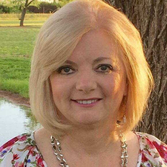 Meet your Posher, Tammy - Picture 1 of 1